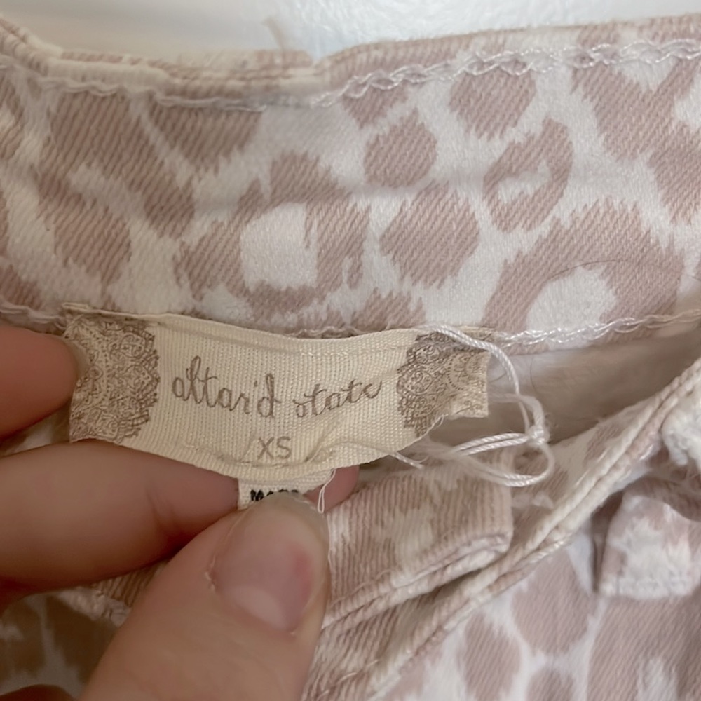 ALTARD STATE || Pattern Denim Shorts - Picture 4 of 8